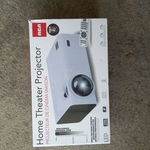 Home theater projectors